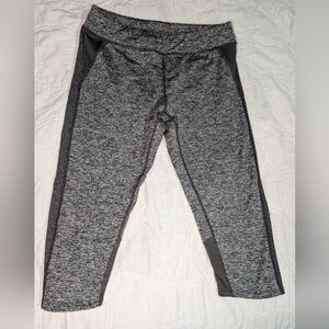 Oiselle 3/4 Length Pants